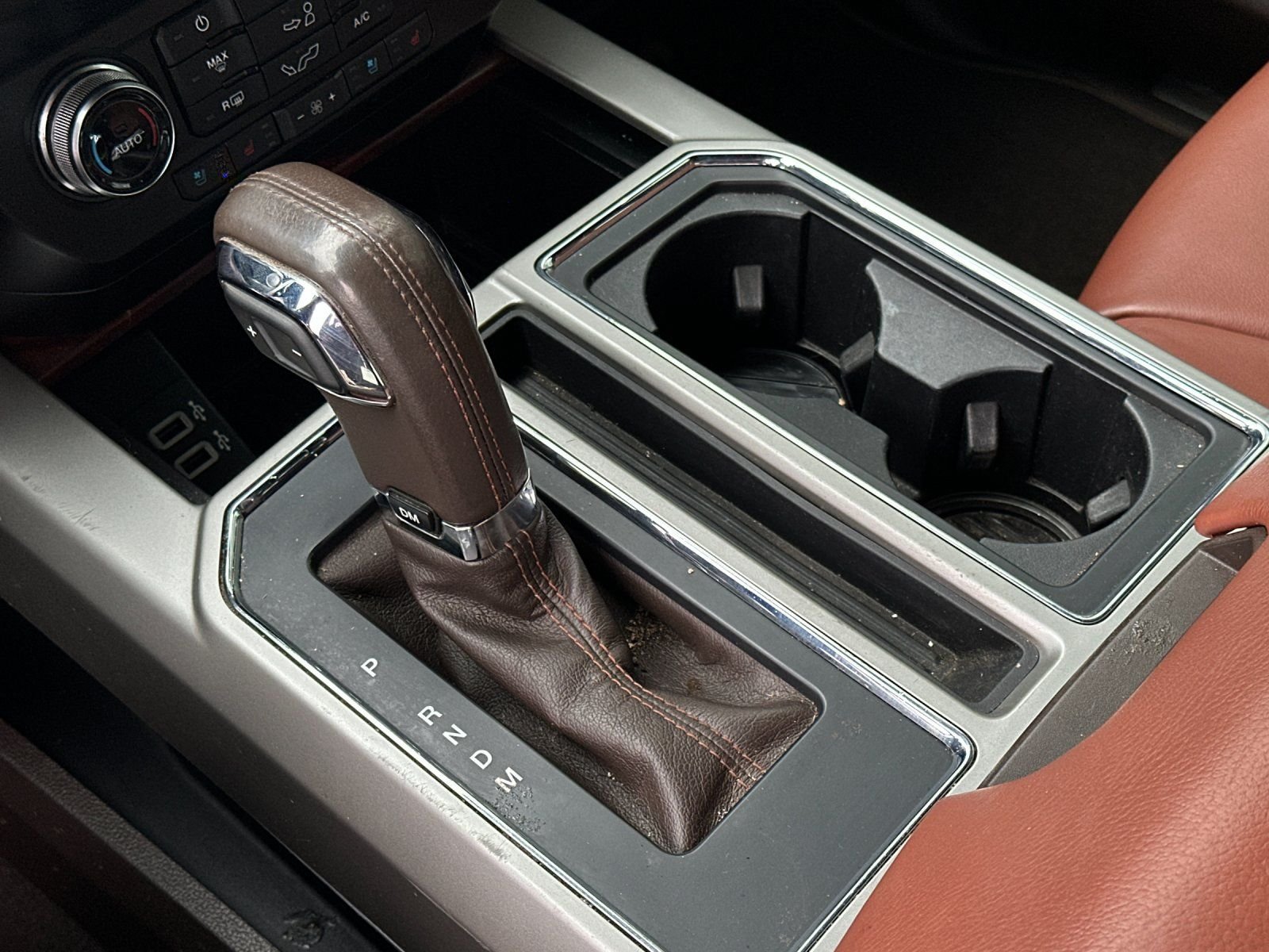 Used 2020 Stone Gray Metallic Ford King Ranch image 19