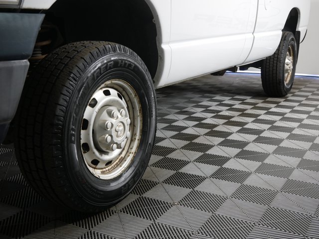 Used 2008 Bright White Dodge Regular Cab ST image 2