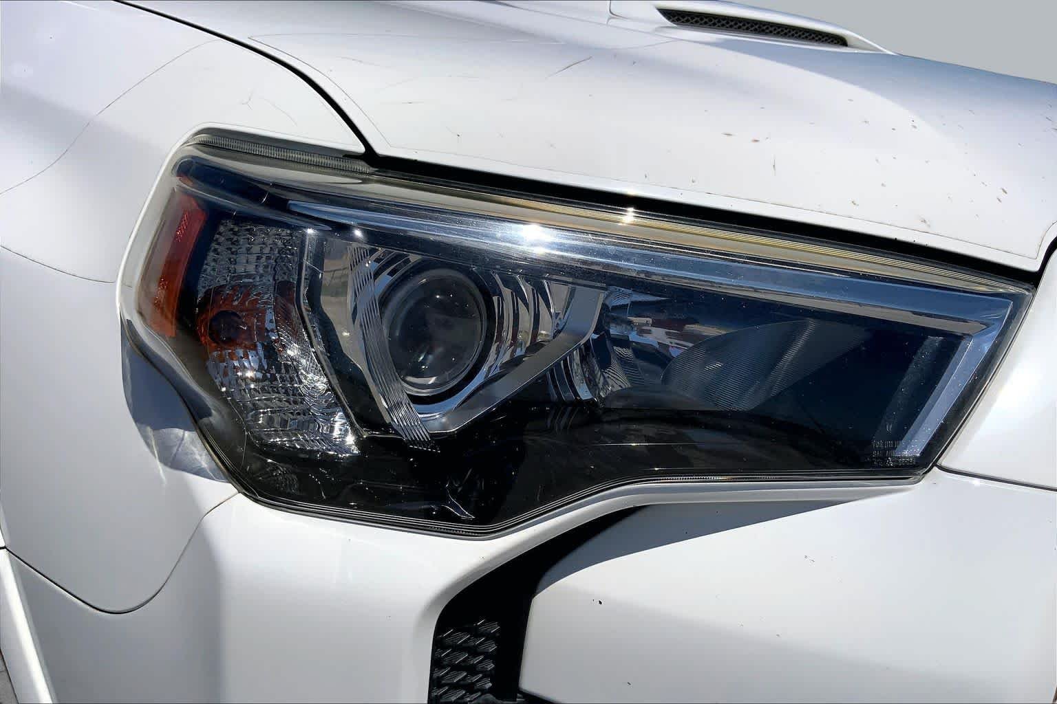 Used 2018 Super White Toyota TRD Pro image 27