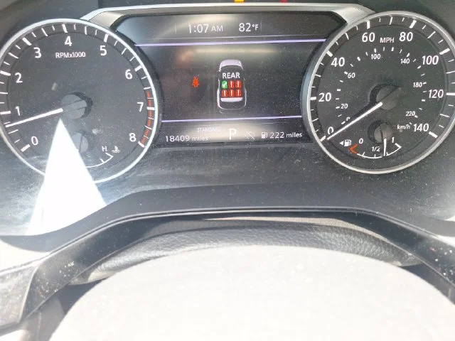 Used 2025 Silver Nissan SV image 16