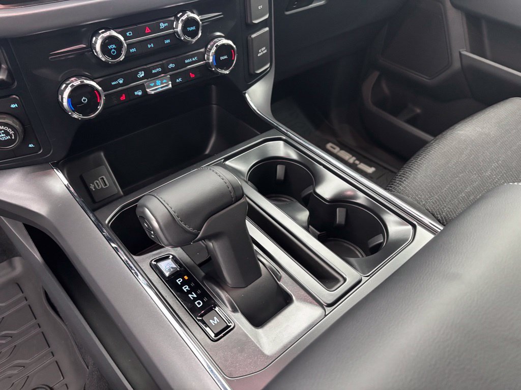 New 2026 Black Ford XLT image 27