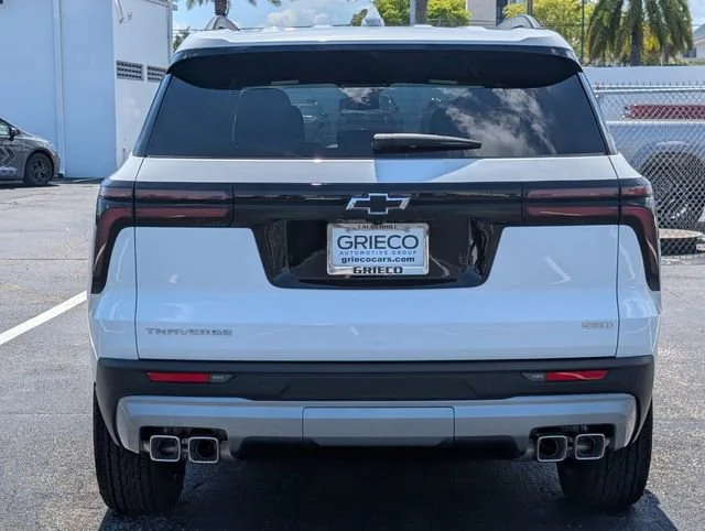 New 2026 Summit White Chevrolet LT image 4