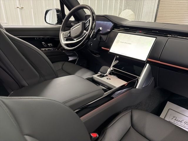 New 2026 Santorini Black Land Rover Autobiography image 22