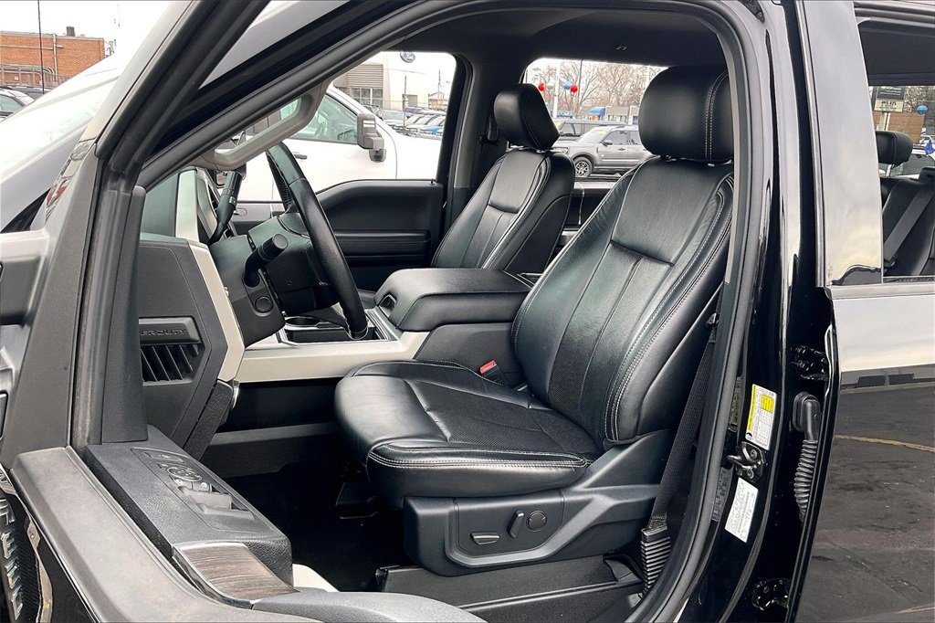 2020 FORD F-350 - Image 21