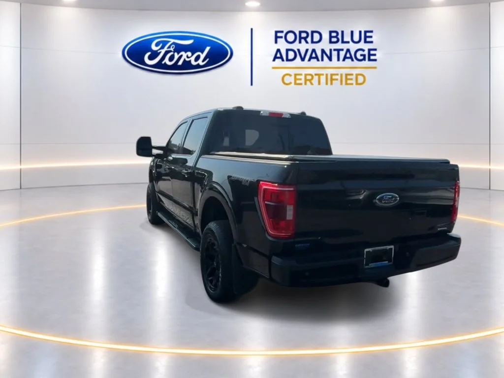 Certified Used 2023 Agate Black Metallic Ford XLT image 9
