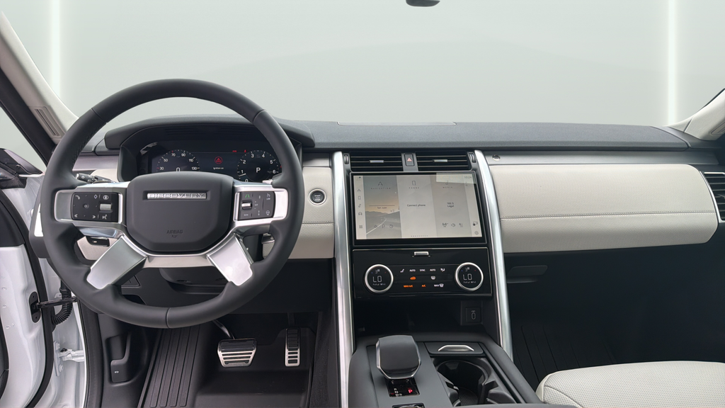New 2026 Fuji White Land Rover Dynamic SE image 19