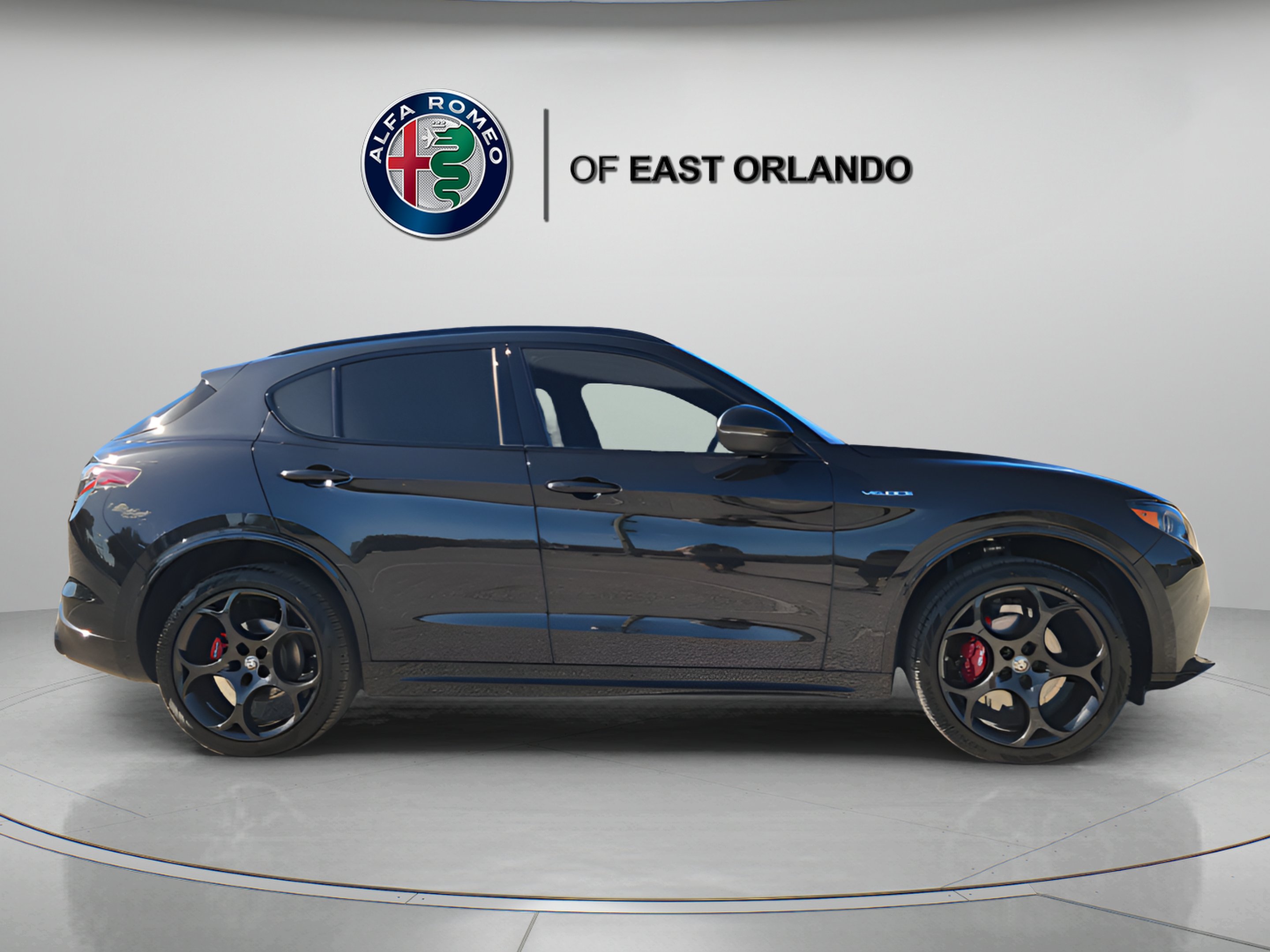 2026 Alfa Romeo Stelvio Base - Photo 7
