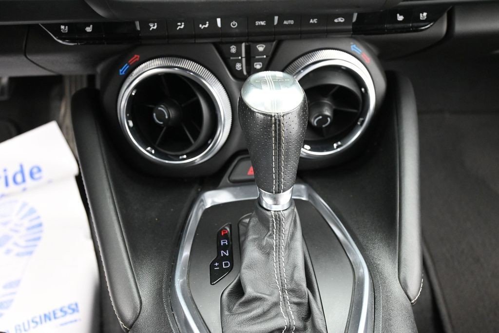 Used 2019 Black Chevrolet 2dr Conv SS w/2SS image 13
