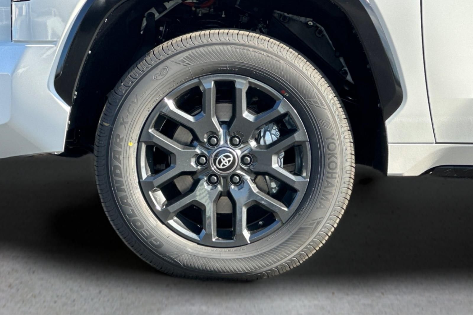 New 2026 Wind Chill Pearl Toyota Platinum i-FORCE MAX image 25