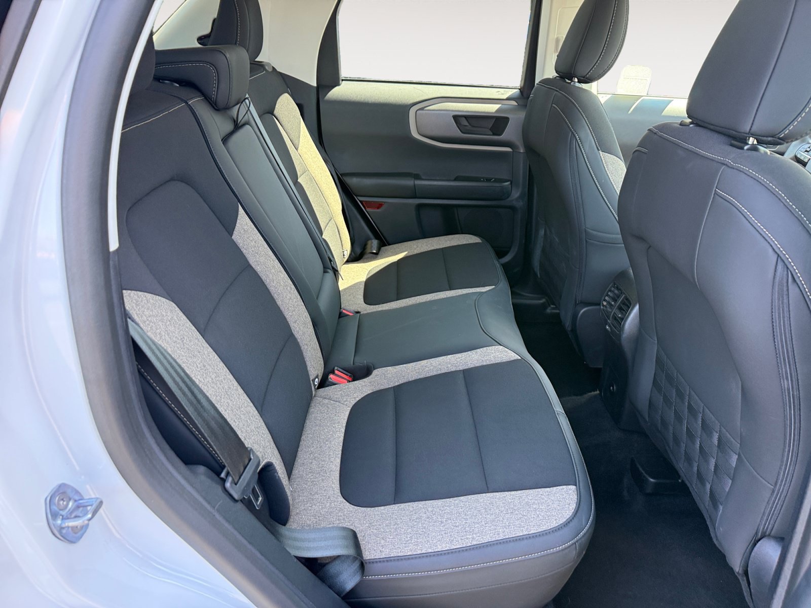 Used 2025 Oxford White Ford Big Bend image 18