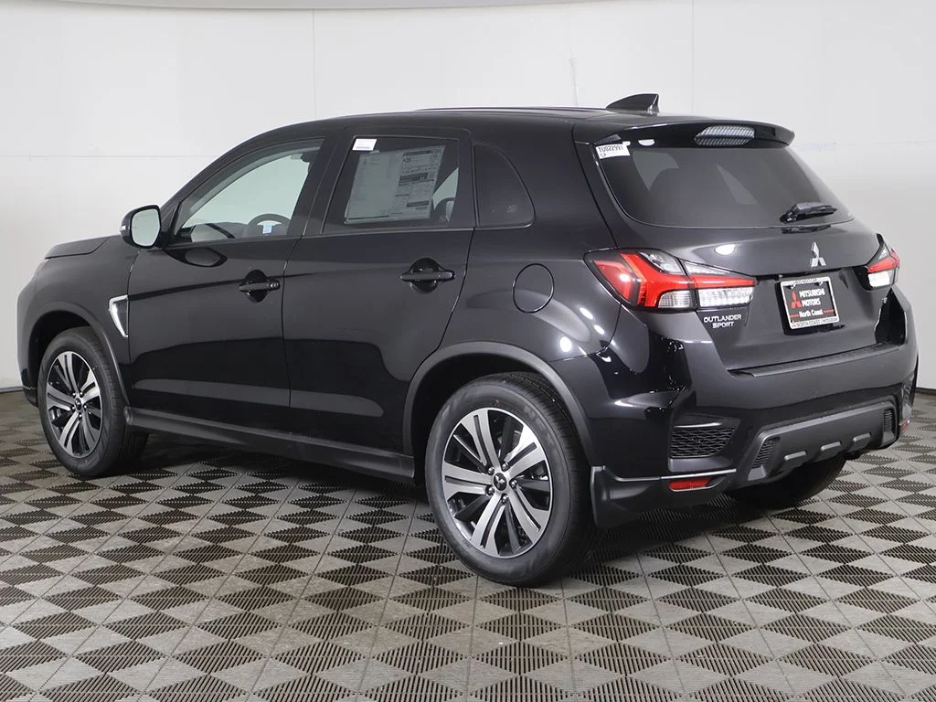 New 2026 Black Mitsubishi 2.0 SE image 7