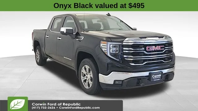 2025 GMC Sierra 4WD Crew Cab Short Box SLT's photo