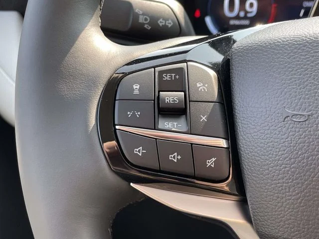 New 2026 Space White Metallic Ford Platinum™ image 25