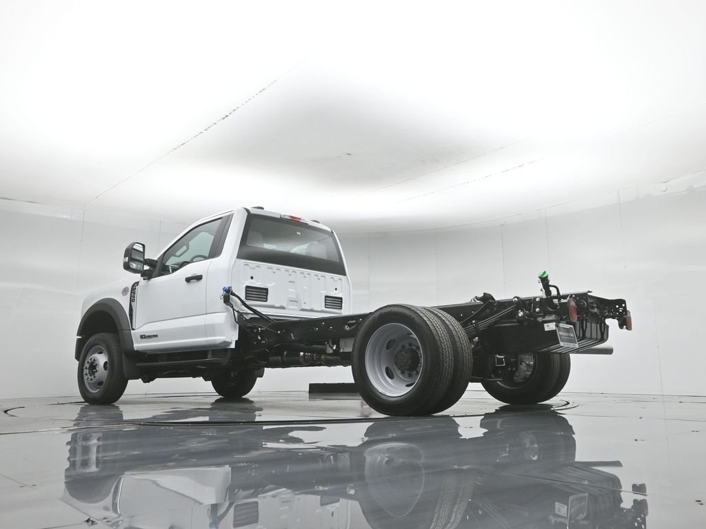 New 2026 Oxford White Ford XL image 43