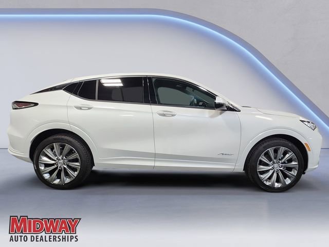 New 2026 White Frost Tricoat Buick Avenir image 6