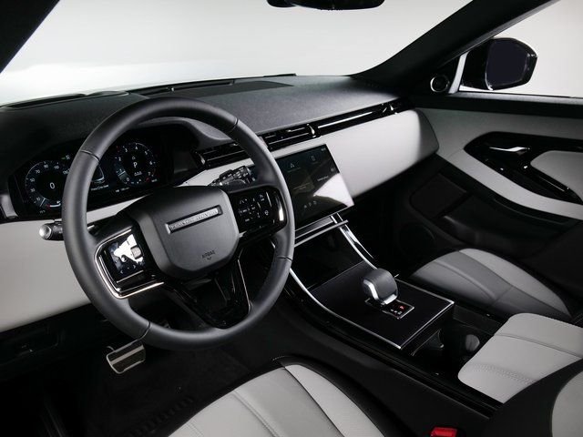 New 2026 Fuji White Land Rover Hoxton Edition image 17
