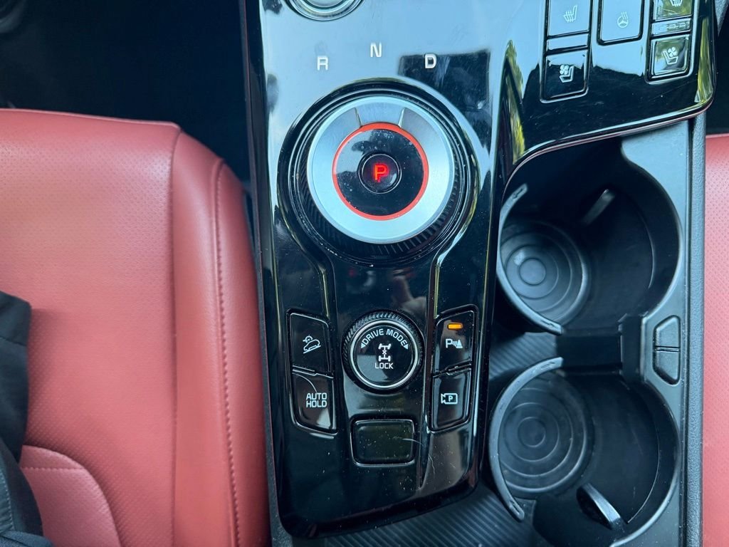 Used 2023 Fusion Black Kia SX-Prestige image 18