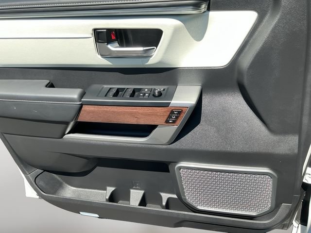 Used 2025 Beige Toyota Capstone image 11