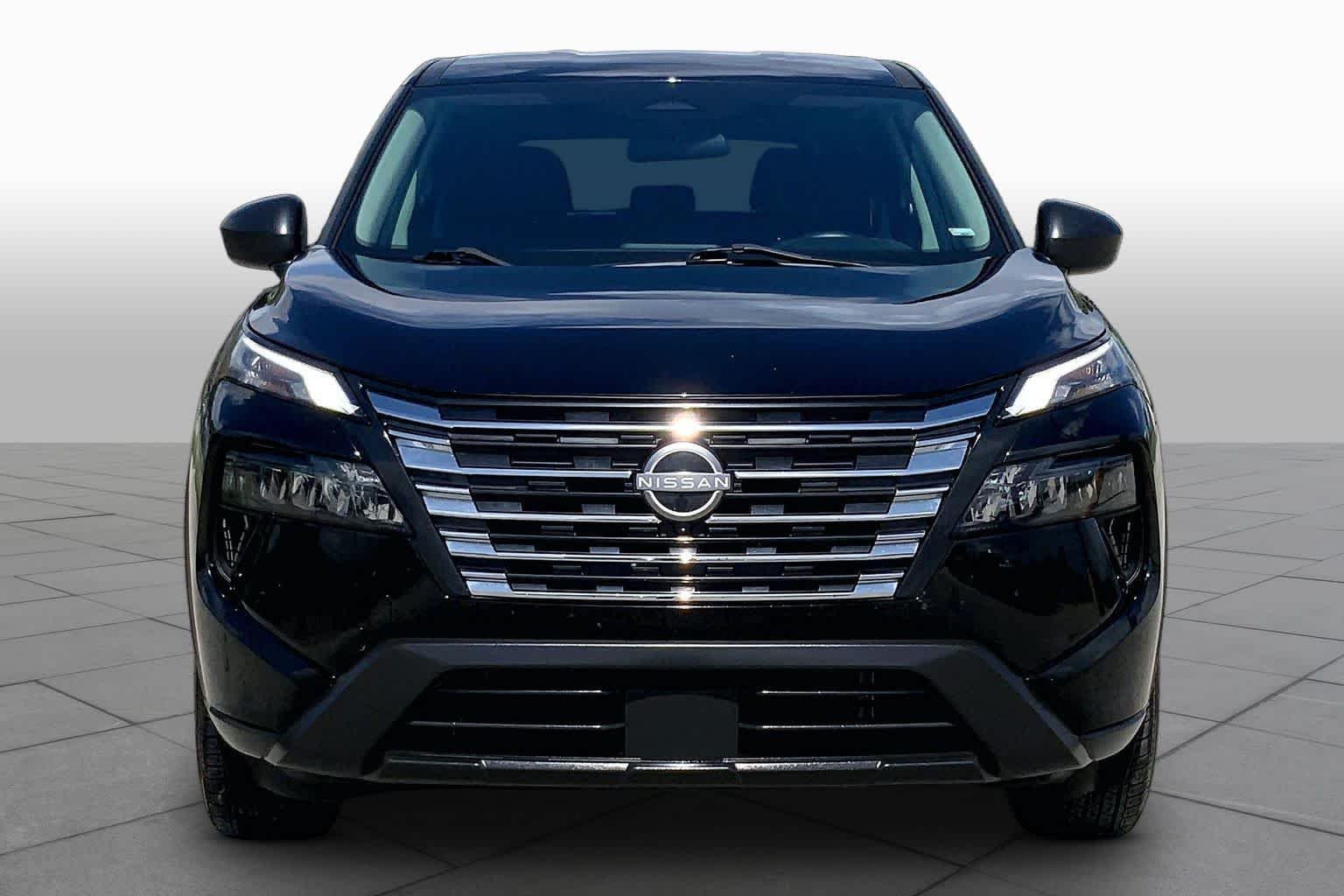 Used 2024 Super Black Nissan S image 4