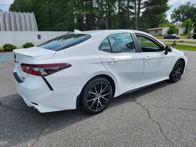 Used 2023 White Toyota SE image 11