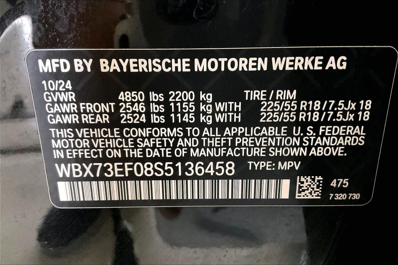 Certified Used 2025 Black Sapphire Metallic BMW xDrive28i image 32