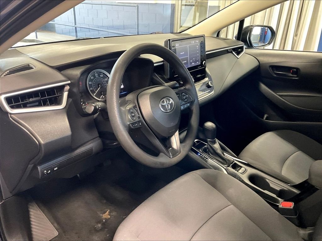 Used 2022 Blue Toyota LE image 8
