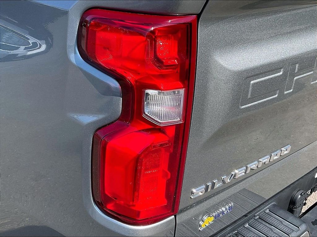 Used 2023 Gray Chevrolet RST image 33