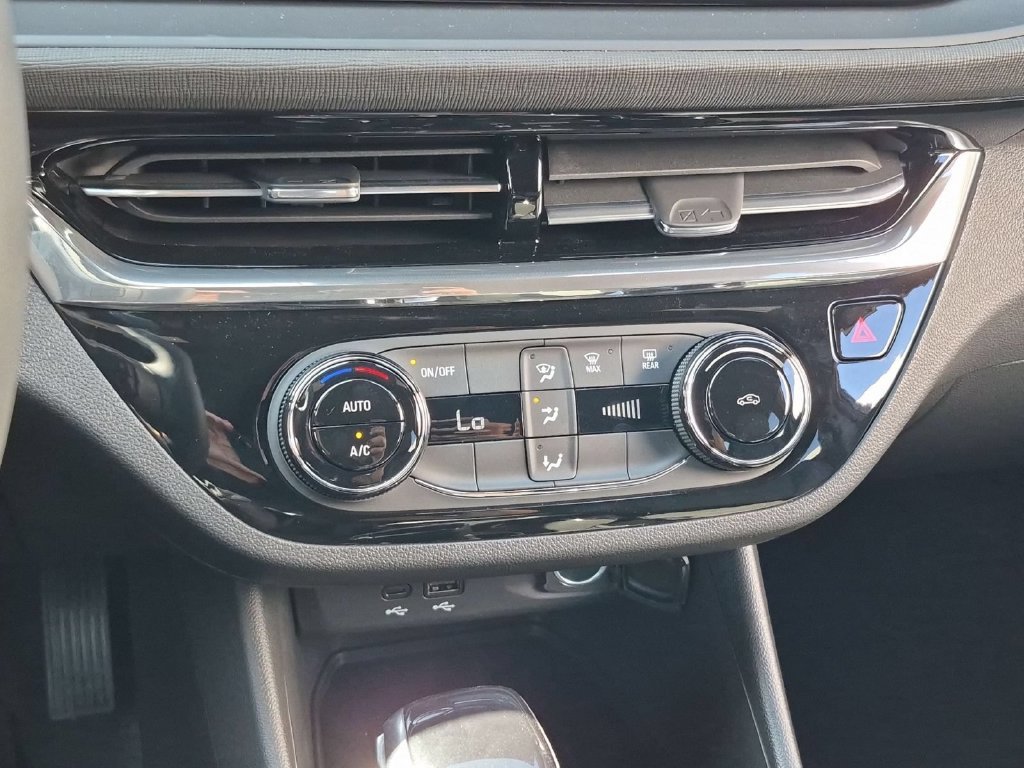 2026 Buick Envista Sport Touring - Photo 12