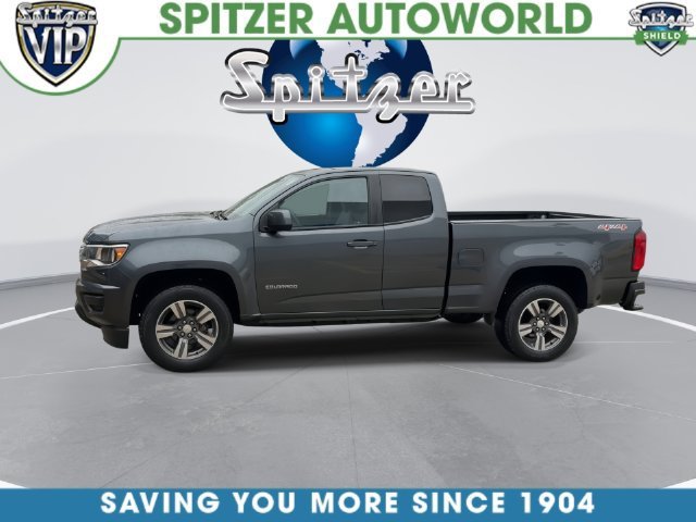 Used 2017 CYBER GRAY METALLIC Chevrolet 4WD WT image 9