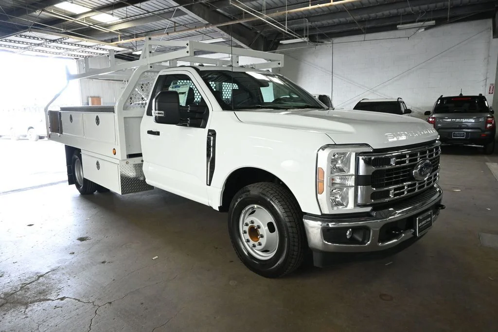 2026 Ford F-350 XL Regular Cab 145-In DRW's photo