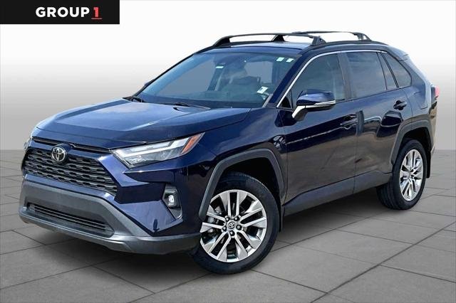 2023 Toyota RAV4 XLE Premium FWD's photo