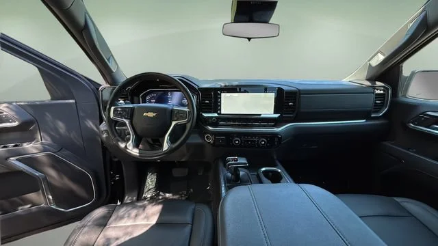 Used 2024 Black Chevrolet LT image 16