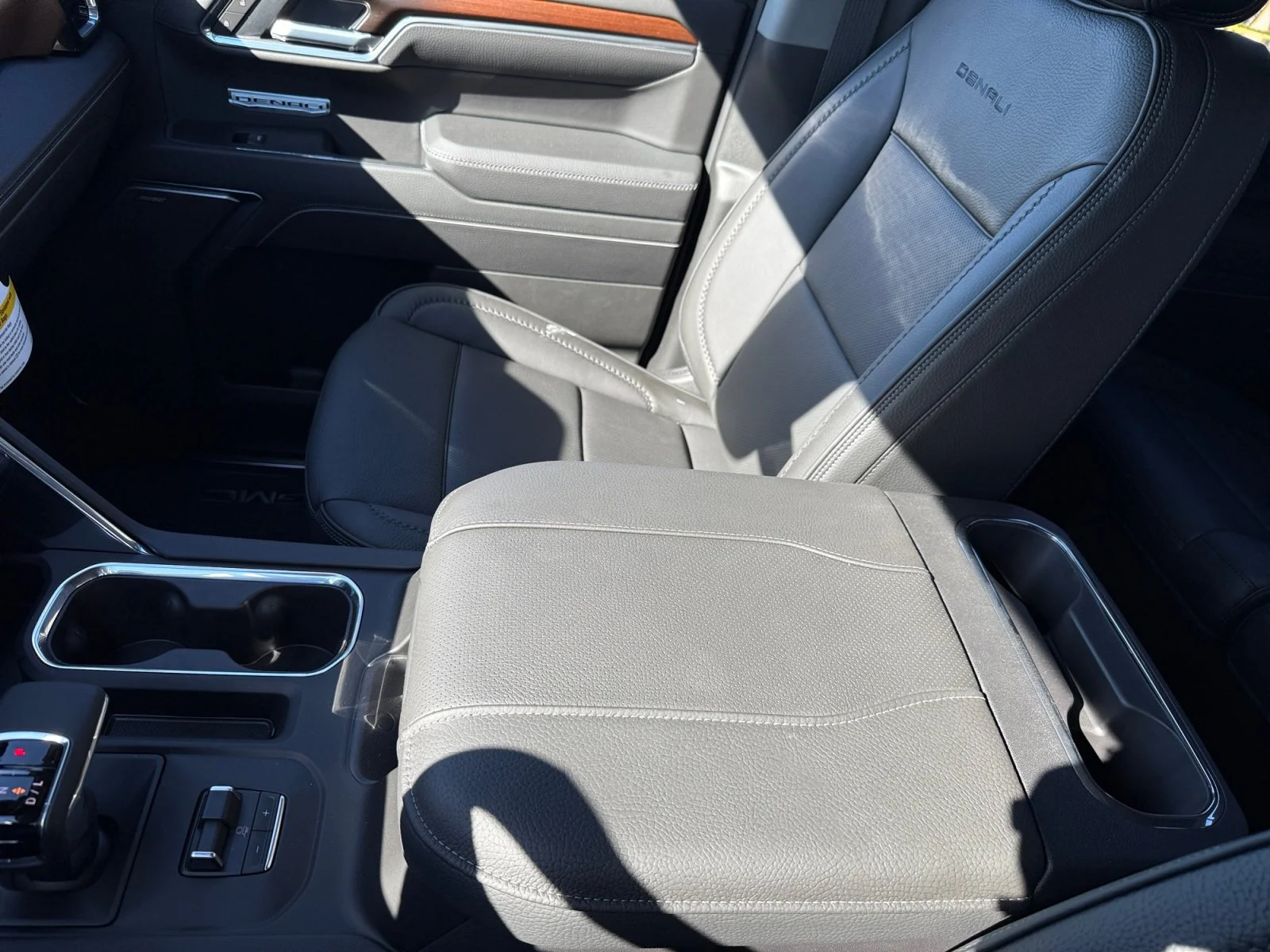 2026 GMC Sierra 1500 Denali - Photo 14