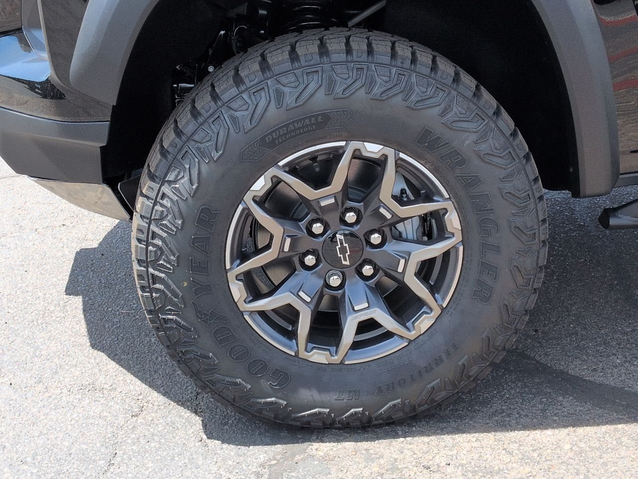 2026 Chevrolet Colorado ZR2 - Photo 34