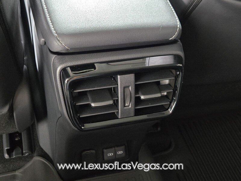 2026 Lexus NX 450h+ Luxury - Photo 13