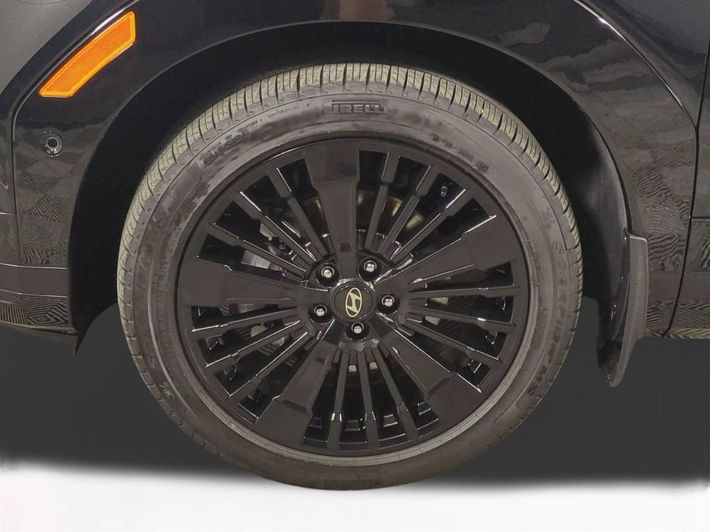 Used 2026 Black Hyundai Calligraphy image 11