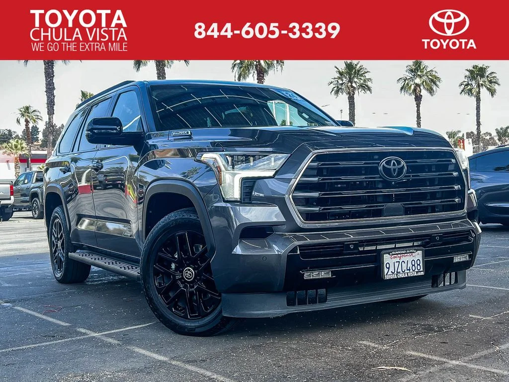 2024 Toyota Sequoia Limited 4WD i-FORCE MAX Hybrid's photo