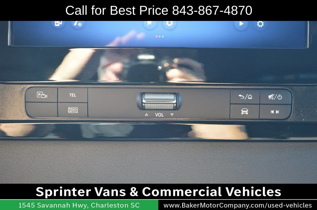 Used 2025 Arctic White Mercedes-Benz Passenger 170 WB image 33