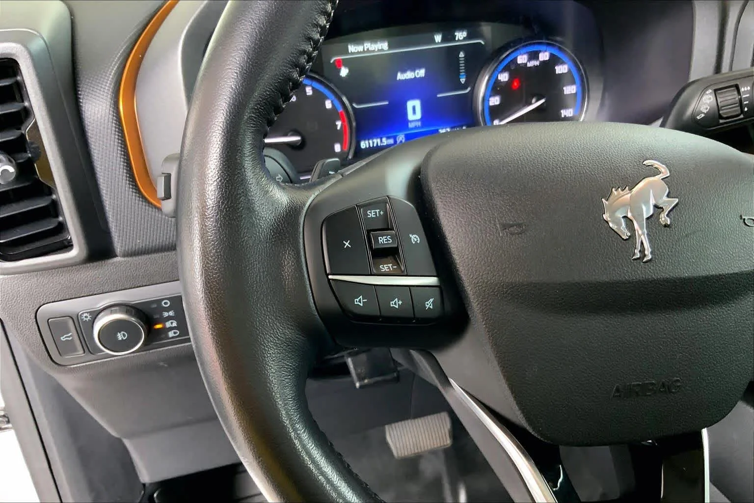 Used 2022 Oxford White Ford Badlands image 24