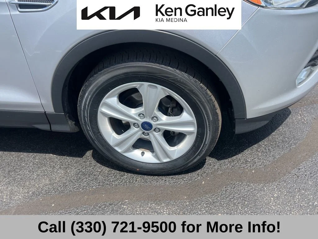 Used 2016 Silver Ford SE image 21
