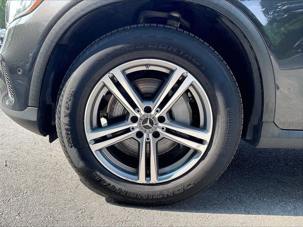 Used 2021 Gray Mercedes-Benz GLC 300 image 22
