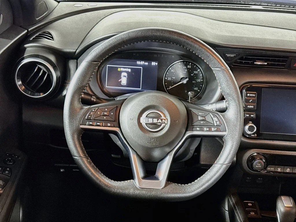 Used 2024 Blue Nissan SR image 13