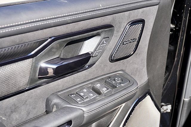 New 2026 Diamond Black Crystal Pearl-Coat Exterior Paint RAM RHO image 33