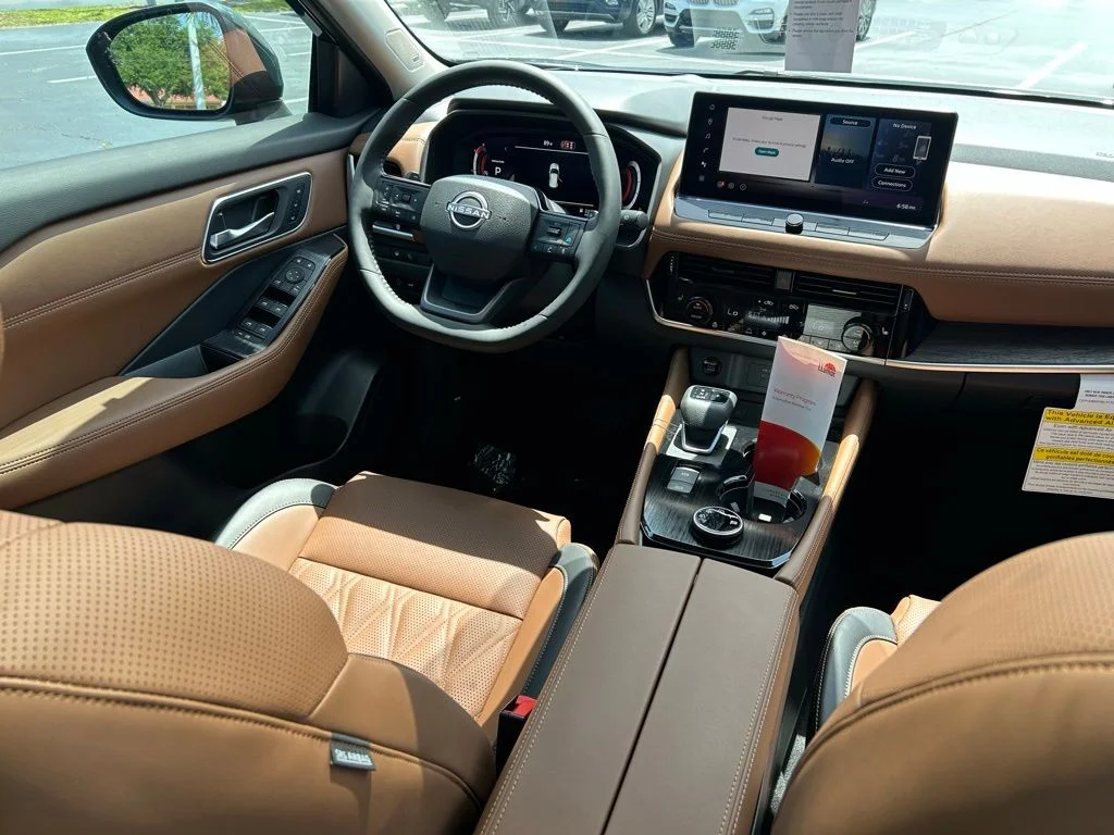 New 2026 Black Nissan Platinum image 53