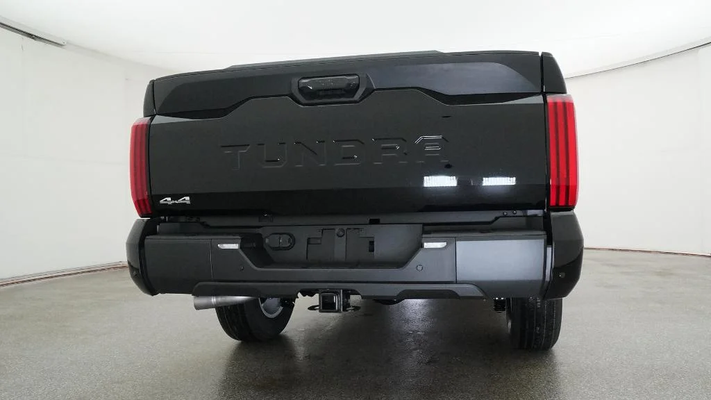 New 2026 Midnight Black Metallic Toyota SR5 image 29