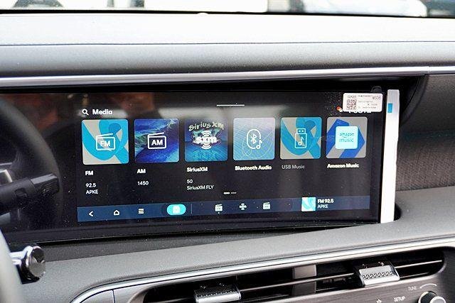 New 2026 Gray Hyundai SEL Premium AWD image 31