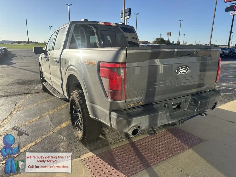 Used 2026 Carbonized Gray Metallic Ford Tremor image 3