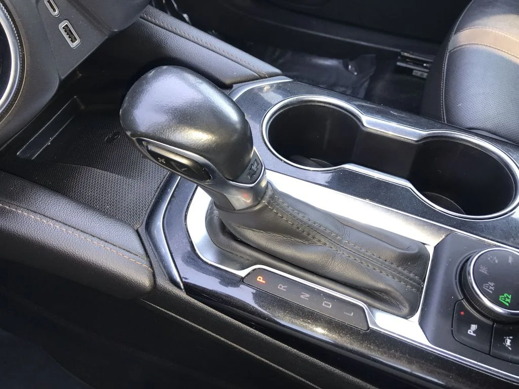 Used 2022 Blue Chevrolet Premier image 20