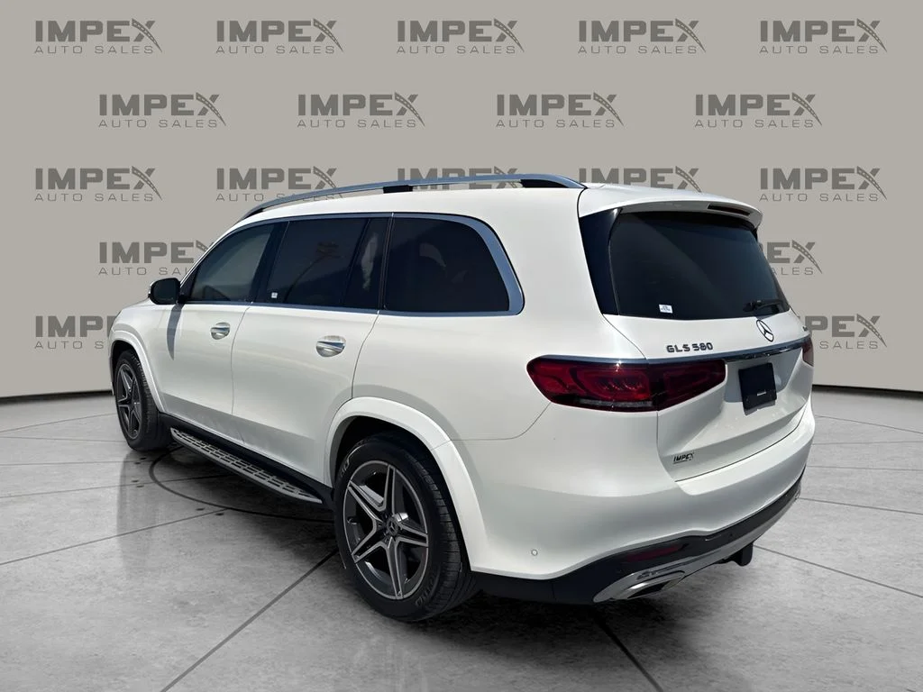 Used 2021  Mercedes-Benz GLS 580 image 3