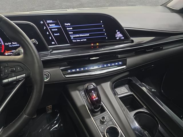 Certified Used 2024 Crystal White Tricoat Cadillac V-Series image 17